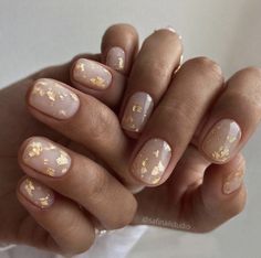 Neutral Nail Art Designs, Neutral Nail Art, Boho Nails, Foil Nail Art, Golden Nails, Her Nails, Foil Nails, Short Nail Designs, Neutral Nails