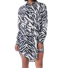 Nwt Black & White Zebra Button Down Front Shirtdress. Xs. 100% Cotton. Hidden Black Buttons. 19” Armpit To Armpit. Long Sleeves. Darling For A Coverup Too. Oversized. Casual White Zebra Print Dress, Casual White Dress With Zebra Print, Trendy White Button-up Mini Dress, Long Sleeve Tshirt Dress, Black Halter Mini Dress, Zebra Shirt, Loose Shirt Dress, Gingham Linen, Stripe Long Sleeve