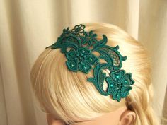 Creative DIY lace headband! Diy Lace Headband, Lace Headband, Lace Headbands, Diy Headband, Diy Hair Accessories, Green Lace, Diy Hairstyles, Hair Pieces, Wedding Colors