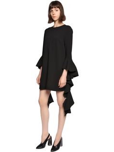 Easy Dress, Georgette Dress, Ruffled Sleeves, Black Box, Box Pleats, Simple Dresses, Round Neckline