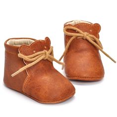 Shoes 7-12M Bear Leather Boots Crib Shoes Girl, Bear Leather, Kids Leather Shoes, Soft Boots, Leather Baby Shoes, Brown Babies, Baby Moccasins, Leather Baby, Walker Shoes