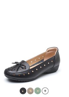 These Karen women's loafers from USS Shoes offer premium comfort and style. Crafted from high-quality genuine leather, they feature a round toe and a 1.5-inch heel for a comfortable fit. With a medium-width option of B and light weight of only 6 ounces, these shoes are perfect for all occasions, from casual to summer season. • Upper Material: Genuine Leather• Outsole Material: Rubber• Fit: Fits true to size, take your normal size• Season: Summer / Autumn / Spring • Fashion Element: Butterfly-kno Loafers With Bow, Affordable Shoes, Brand Name Shoes, Shoes Store, Lace Up Flats, Autumn Clothes, Women's Loafers, Pointed Toe Flats, Chunky Boots