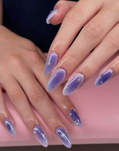 Purple N Blue Nails, Dark Purple Nail Designs Almond, Blue Purple Aura Nails, Aura Nails Stars, Purple Inspo Nails, Purple Ethereal Nails, Lilac Aura Nails, Aura Star Nails, Aura Nail Designs Almond