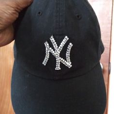 Brand New Unisex Yankee 47 Custom Crystal Adjustable Hat. Each Hat Is Hand Designed With Crystals Being Placed One By One, The Results Is Truly Amazing. Please Be Aware That All Custom Orders Will Ship Upto 1 Week From Purchasing, And This May Vary Depending On The Item & Design Being Done. Made To Order. More Rhinestone Colors Available. Please No Offers. Price Is Firm. Caps Decoration, Baseball Cap Design, Fitted Hats Men, Boston Red Sox Logo, Red Sox Logo, Custom Rhinestone, Plaid Hats, Hat Organization, Green Cap