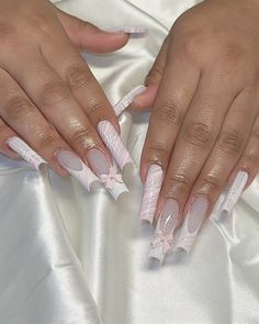 setsbycelestiaa Coquette Aesthetic Nails, Nail Art French Tip, Long French Tip, French Tip Coffin Nails, French Tip Coffin, Coffin Nail Art, Henna Nails, Diy Acrylic Nails