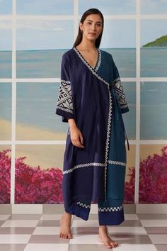 Shop for Ikai Blue Chanderi Colorblock Angarkha for Women Online at Aza Fashions Angarkha Kurti, Indian Kurti Designs, Flare Shirt, Easy Living, Embroidered Neckline, Casual Style Outfits, Designer Wear, Kurti Designs, Flared Sleeves