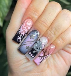 Monster High Nails, Acrylic Nail Designs Coffin, Punk Nails, Diy Acrylic Nails, Drip Nails, Goth Nails, Really Cute Nails, Bling Acrylic Nails, Acrylic Nails Coffin Short