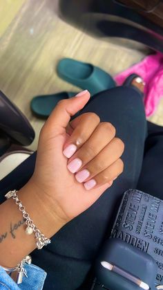 Short Neutral Nails Acrylic, Nail Ideas August, Short Neutral Nails, Classy Nails Short, August Nail Colors, Nail Ideas Autumn, End Of Summer Nails, Nails September, Neutral Nails Acrylic