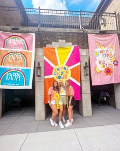 kkg kappa kappa gamma bid day 2022 golden hour ball pit sorority bid day preppy bid day ideas themes inspriation inspo 2022 bid day golden hour banner sorority banner Beach Bid Day Banner, Bid Day Banner Ideas, Sorority Bid Day Banner, Sunshine Bid Day Theme, Walking On Sunshine Bid Day, Golden Hour Bid Day, Sunshine Theme