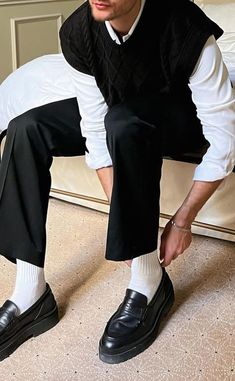 Nice Outfit Men, Mens Black Loafers Outfit, Black Semi Formal Outfit Men, Business Aesthetic Men, Chunky Loafers Outfit Men, Loafers Men Outfit Formal, Black Loafers Outfit Men, Fancy Outfits Men, Men Loafers Outfit