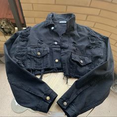 Never Worn! I Could Not Make It Work, However I Know Someone Can! It's Quite Baggy, Very Hipster. Super Cool And Very Comfortable. Cropped Jean Jacket, Crop Jean Jacket, Make It Work, Character Outfits, Super Cool, Cropped Jeans, Jean Coat, Jean Jacket, Make It