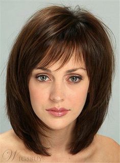 Medium Layered Haircuts, Medium Length Hair With Layers, Layered Bob Hairstyles, Bob Hairstyles For Fine Hair, Shoulder Length Hair Cuts, Haircuts With Bangs, Medium Hair Cuts, Shoulder Length Hair, Medium Length Hair Cuts