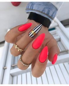 Trendy Nails Stiletto, Manicured Hands, 2022 Nails, Trendy Nail Art, Orange Nails, Hot Nails, Classy Nails, Chic Nails, Fancy Nails