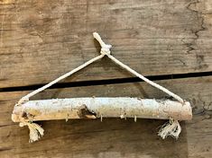 Natural birch log jewelry holder Organize Jewelry, Birch Logs, Natural Branches, Jewelry Holders, Jewelry Hanger, Brass Hook, Key Hooks, Jewelry Holder, Nature Jewelry