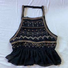 Free People Camille Embroidered Camisole. Women’s Size(S) Small And Medium. Black With Sequins. Brand New With Tag. Fitted Black Embroidered Top For Summer, Fitted Black Embroidered Top For Festival, Elegant Black Embroidered Summer Top, Black Embroidered Top For Summer Festival, Festive Black Sleeveless Blouse, Black Festive Tops For Summer, Sleeveless Embroidered Party Tops, Black Fitted Bohemian Embroidered Top, Fitted Black Embroidered Top For Party