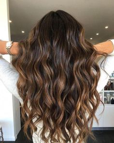 Shampoo Bomba, Dark Brunette Hair, Hair Color Shades, Hair Balayage, Summer Hair Color For Brunettes, Winter Hair Color