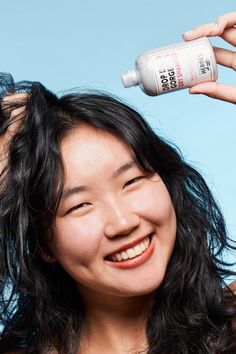 Say goodbye to greasy hair days with these vegan and non-toxic dry shampoo brands! Keep your locks fresh and clean without any animal products or harsh chemicals. 💇‍♀️🌱 Organic Dry Shampoo, Gross Things, Natural Dry Shampoo, Dry Shampoo Powder, Shampoo Brands, Greasy Hair, Hair Powder, Healthy Lifestyle Habits, Animal Products