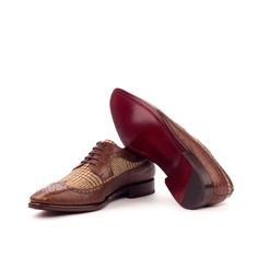 Weekend Longwing Blucher - Q by QS Brown City, Tom Ford Shoes, Custom Design Shoes, Leather Artisan, Hand Painted Leather, Painting Leather, Goodyear Welt, Handmade Shoes, Classic Elegance