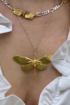 Dragonfly Necklace – Stonehart Jewelry Pretty Stacks, Gold Dainty Jewelry, Burn Outs, Helaena Targaryen, Ladybug Jewelry, Dragonfly Jewelry, Dragonfly Necklace, Insect Jewelry, Figaro Chain