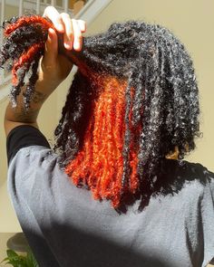 Peekaboo Hair Color Dreads, Locs Peekaboo Color, Hair Colors For Locs, Dyed Locs Ideas, Dread Colors, Locs Color Ideas Black Women, Color Locs, Styles Locs