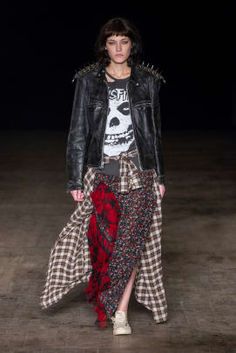 Ck Fashion, Angela Chase, Rock Chick Style, Rocker Outfit, Extreme Fashion, 2016 Runway, Arte Punk, Rock Dresses, Artsy Style