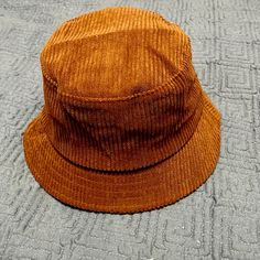 Hollister Bucket Hat. Never Worn, New, Excellent Condition. One Size Fits All Casual Brown One Size Bucket Hat, Casual One Size Brown Bucket Hat, Casual Brown Bucket Hat For Fall, Trendy Brown Bucket Hat With Flat Brim, Trendy Brown Flat Brim Bucket Hat, Casual Bucket Hat For Fall, Casual Fall Bucket Hat, One Size Fits All, Hollister