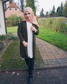 Pinterest: @adarkurdish Hijab Styles, Hijabi Outfits, Muslimah Fashion, Hijab Style, Modest Outfits, Hijab Fashion, Modest Fashion, Women Clothing, Allah