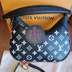 Louis Vuitton Bagatelle Hobo Empreinte Giant Monogram Flower Black Bag. Brand New Condition Comes With Box, Dust Bag, Tags, Removable Adjustable Strap & Bag Charm. Louis Vuitton Authentic Hobo Bag That Hangs Close To The Shoulder, The Bagatelle Bb Bag Is Made From Monogram Empreinte Leather With The Monogram Pattern Printed Then Embossed On The Leather. This Midday-To-Midnight Bag Is Incredibly Versatile. It Can Be Carried As A On-Trend Baguette-Hobo, Worn Effortlessly On The Elbow, Or Cross-Bod Bagatelle Louis Vuitton, Louis Vuitton Bagatelle, Adjustable Strap Bag, Flower Black, Monogram Pattern, Strap Bag, Bag Brand, Black Bag, Bag Tags