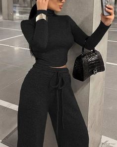 Elluis - Chic Long Sleeve Crop Top with High Neck & Fashionable Flared Pants Set Slim Outfits, Cargo Dress Pants, High Waisted Pants Outfit, Tracksuit Set, Casual Suit, Flared Pants, Long Sleeve Turtleneck, Long Sleeve Crop, Casual Sets