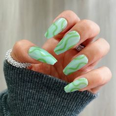 OMG! 39 Best Green Swirl Nails Ever! LOSHANE Press On Nails Coffin, Swirl Nails, Cute Pink Nails, Green Acrylic Nails, Green Nail Designs, Nails Easy, Nail Pops, Nails Aesthetic, Acrylic Press On Nails