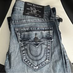 There Black Denim Good Condition Low Rise True Religion Jeans, Black True Religion Jeans Outfit, True Religion Jeans Outfit, Thrifting Inspiration, Sinful Clothing, Y2k Low Rise Jeans, Cute Online Clothing Stores, Clothes Jeans