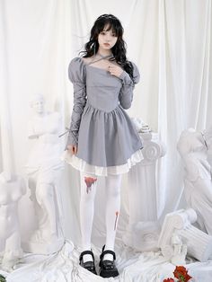 ❤︎Arms lace-up design waist mark layered dress❤︎ Robe Diy, Velvet Socks, Princess Sleeves, Layered Dress, Long Sleeve Short Dress, Layer Dress, Diy Dress, Beautiful Gowns, Cute Fashion