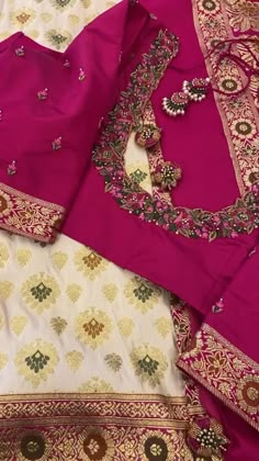 Pink Blouse Work Designs Pattu Latest, Boluses Design Simple, Dark Pink Blouse Designs, Magam Work Blouses Latest Bridal Simple, Rani Pink Blouse Designs, Magam Work Blouses Latest Simple, Magam Work Blouses Latest, Pink Velvet Blouse, Short Sleeve Blouse Design