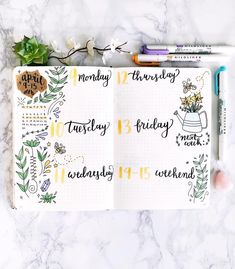 Sarah 🌱 Plantful sur Instagram : 💕 Weekly Spread #beforethepen made via livestream yesterday - still up on my profile for a couple more hours if you haven’t caught it yet!… Journal Template Printable, Bullet Journal Template, Planner Weekly Layout, Bullet Journal Hacks, Weekly Layout