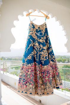 Best site to plan a modern Indian wedding, WedMeGood covers real weddings, genuine reviews and best vendors | candid photographers, Make-up artists, Designers etc Multi Color Lehenga, Indian Lengha, Vestido Charro, Lehenga Jewellery, Salwar Kamiz, Desi Clothes, Ghagra Choli, Indian Inspired