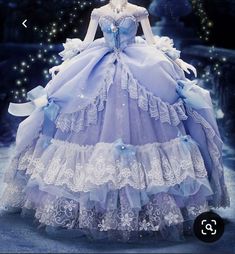 Ball Gowns Victorian, Ballroom Gowns, Big Dresses, Puffy Dresses, Fairy Dresses, Fantasy Dresses, Princess Ball Gowns, Pretty Prom Dresses