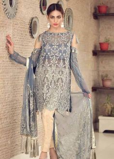 Pakistani Formal Dresses, Raw Silk Fabric, Organza Sleeves, Chiffon Collection, Embroidered Chiffon, Pakistani Designers, Luxury Collection, 3 Piece Suits, Fabric Stores Online