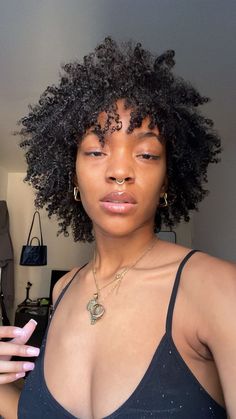 Short 4b Curly Hair, Short 4a Hair, Braidouts On Natural Hair, Short Coily Hairstyles, Short Type 4 Hair, Short 4b Hair, 4c Curls, Short Curly Afro, Brown Hairstyles