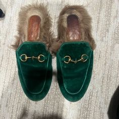 Gucci Velvet Fur Slides!! Size 37 Worn But In Good Condition !! Gucci Velvet Slippers, Green Fur, Shoes Gucci, Fur Shoes, Fur Slides, Fashion Sale, Gucci Shoes, Green Velvet, Lime Green