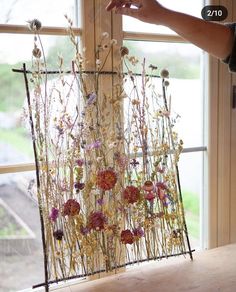 Chicken Wire Floral Installation, Bouquet Photography, Flower Curtain, Flower Panels, Flower Installation, Mothers Day Crafts For Kids, How To Make Paper Flowers, Flower Branch