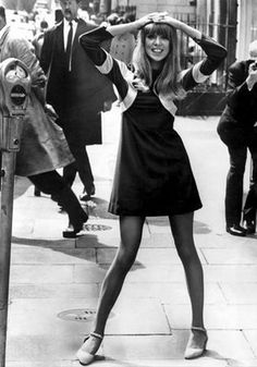 Pattie Boyd - 1960's photographer, author, and the first wife of George Harrison. Moda Z Lat 70., Fringe Inspiration, Patti Boyd, Wonderful Tonight, Jerry Hall, Ossie Clark, Jean Shrimpton, Swinging London