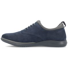 Find the perfect balance between casual and dressy with the Hyde derby by Thomas & Vine. This genuine leather style features a classic lace-up closure and a sporty ExtraLight� outsole for a modern touch. A cushioned collar and 6 mm Tru Comfort Foam� insole finish the design for all-day support. Casual Oxfords With Perforated Round Toe, Casual Oxford Lace-up Shoes With Leather Sole, Casual Wingtip Oxford Lace-up Shoes, Casual Oxford Wingtip Lace-up Shoes, Casual Wingtip Oxfords With Leather Sole, Casual Oxford-style Lace-up Wingtip Shoes, Casual Oxfords With Rubber Sole, Casual Leather Slip-on Oxfords, Casual Lace-up Oxford Shoes