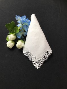 Antique Handkerchief, Lace Hankies, Pin Head, Lace Handkerchief, Vintage Hankies, Wedding Handkerchief, Stash Box