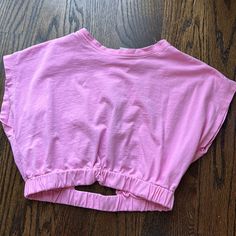 Super Cute Never Worn Zara Stretch Cotton Crop Top, Pink Stretch Crop Top By Zara, Zara Pink Stretch Crop Top, Zara Stretch Casual Crop Top, Pink Stretch Zara Top, Pink Stretch Top By Zara, Zara Pink Stretch Top, Zara Casual Crop Top For Spring, Zara Casual Spring Crop Top