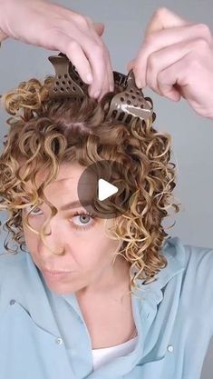 Medium Curly Bob, Curled Hairstyles For Medium Hair, Curly Hair Braids, Curly Clip Ins, Curly Hair Tutorial, Corte Bob, Curly Hair Photos, Beautiful Braided Hair, Curly Hair Updo