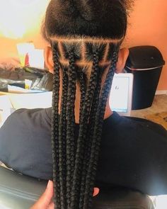 Knotless braids Large Knotless, Braids Jumbo, Colored Box Braids, Knotless Box Braids, Big Box Braids, Big Box Braids Hairstyles, Box Braids Hairstyles For Black Women, Braids Hairstyles Pictures, Box Braids Styling