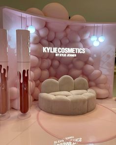 #babypinkaesthetic Kylie Launch Party, Kylie Cosmetics Launch Party, Kylie Cosmetics Event, Makeup Activation, Kylie Jenenr, Kylie Cosmetics Store, Brand Activation Ideas, Launch Event Ideas, Business Launch Party