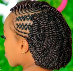 Two Strand Twist Hairstyles, Flat Twist Hairstyles, Short Box Braids Hairstyles, Natural Hair Stylists, Two Strand Twists, Hair Twists, African Hair Braiding, Afrikaanse Mode, African Hair Braiding Styles