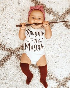 Fall and Halloween baby photoshoot ideas! Dress up your baby in the cutest Halloween costume like this one from Harry Potter! Toddler Girl Style