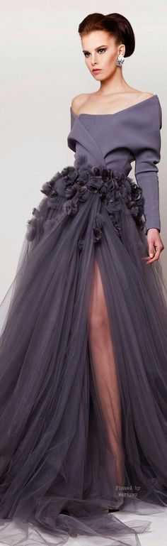 فستان سهرة, Gorgeous Gowns, Mode Inspiration, Beautiful Gowns, Fancy Dresses, Dream Dress, Couture Fashion, Look Fashion